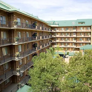 Carrington Gardens Aparthotel Adelaide